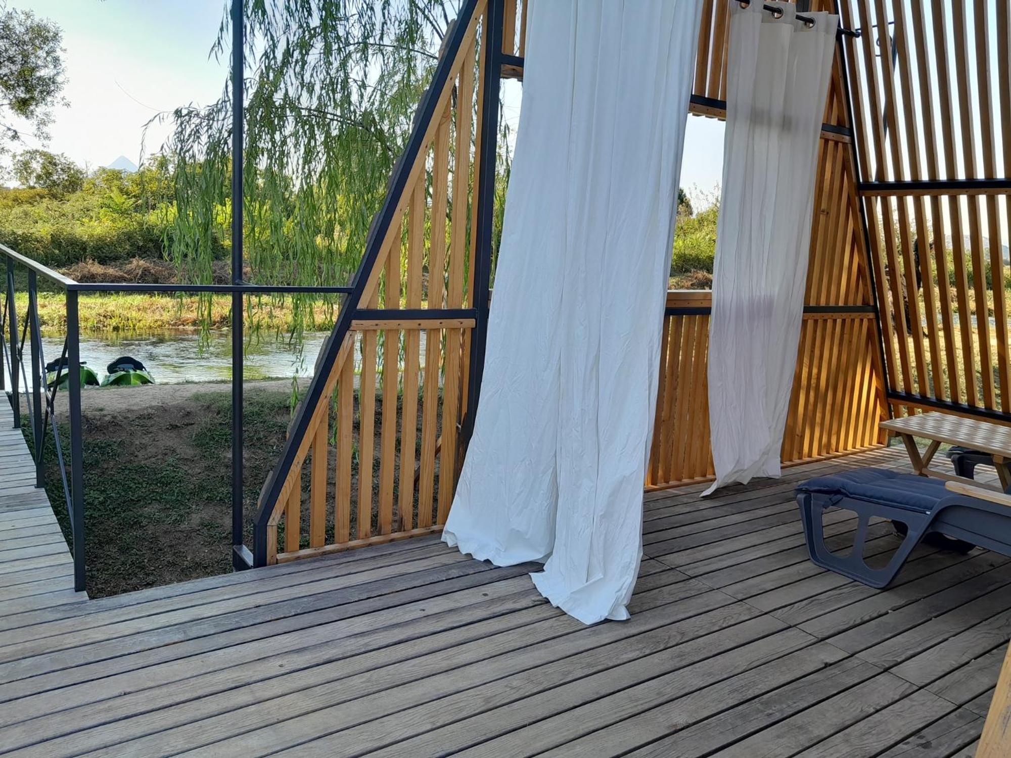 Glamping House Two Rivers Любушки Экстерьер фото